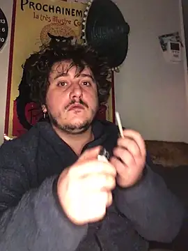 Snapshot of Daminou28 chatting on March 6, 5:46 am Daminou28 online show from March 6, 5:46 am