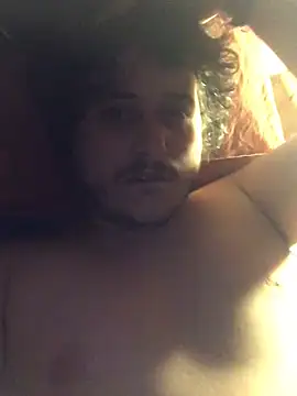 Snapshot of Daminou28 chatting on March 9, 11:56 pm Daminou28 online show from March 9, 11:56 pm