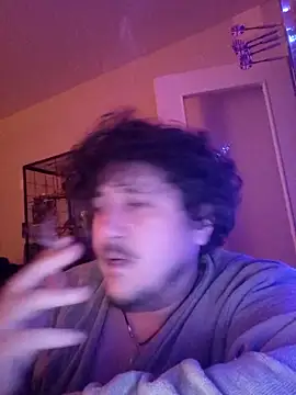 Snapshot of Daminou28 chatting on October 6, 2:09 am Daminou28 online show from October 6, 2:09 am