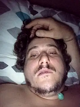 Snapshot of Daminou28 chatting on October 12, 1:59 am Daminou28 online show from October 12, 1:59 am