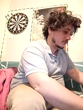 Snapshot of Daminou28 chatting on October 15, 5:51 am Daminou28 online show from October 15, 5:51 am