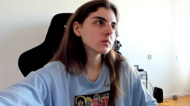 Snapshot of emmamurrr chatting on September 28, 11:26 am emmamurrr online show from September 28, 11:26 am