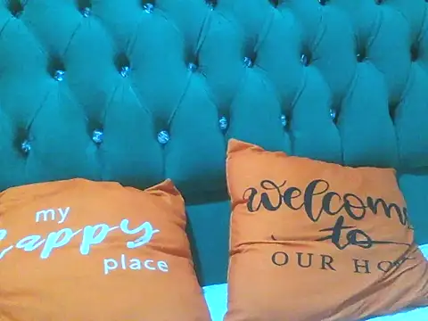 Sexy Riri online show from September 21, 9:05 pm