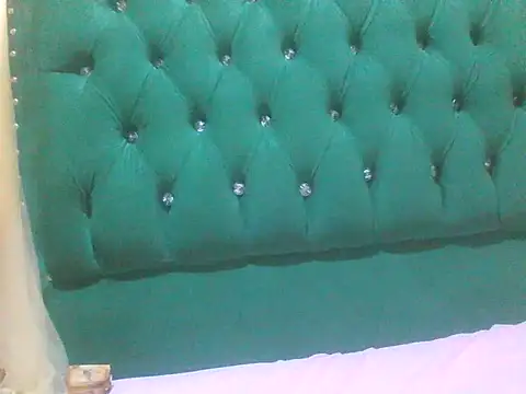 Snapshot of Sexy_Riri chatting on November 27, 3:03 pm Sexy Riri online show from November 27, 3:03 pm