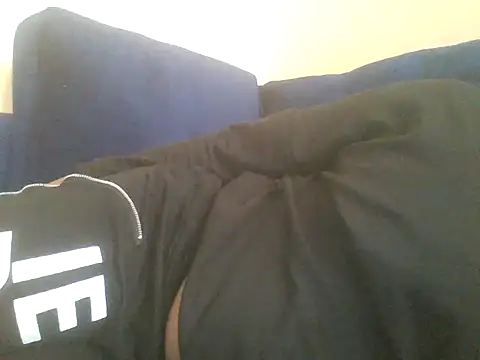 Snapshot of Sexy_Riri chatting on December 4, 1:09 pm Sexy Riri online show from December 4, 1:09 pm