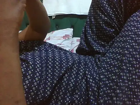 Sexy Riri online show from April 22, 8:10 pm