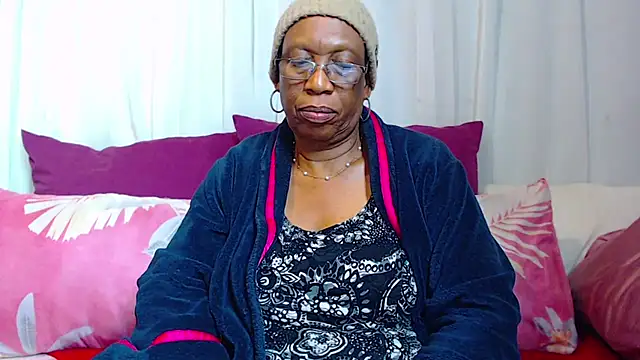 Freakyassnwildx online show from November 25, 4:18 pm