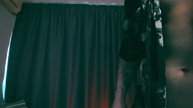 Snapshot of Samuel_Andrew chatting on February 3, 1:41 am Samuel Andrew online show from February 3, 1:41 am