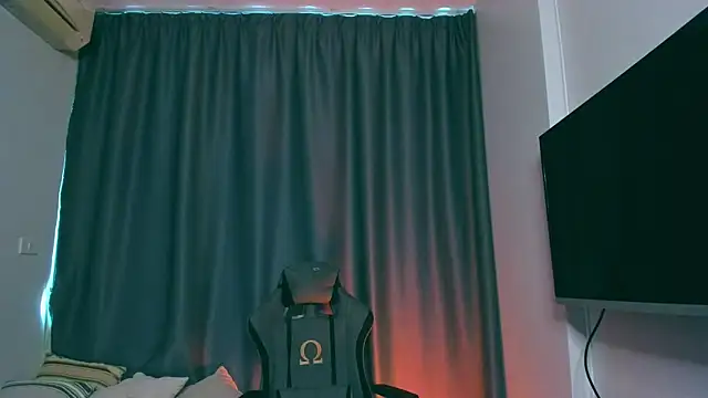 Snapshot of Samuel_Andrew chatting on March 5, 5:50 am Samuel Andrew online show from March 5, 5:50 am