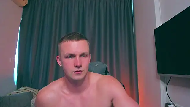 Snapshot of Samuel_Andrew chatting on March 17, 2:41 am Samuel Andrew online show from March 17, 2:41 am