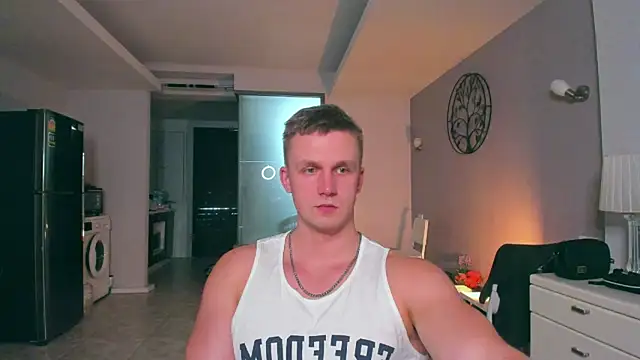 Snapshot of Samuel_Andrew chatting on September 23, 6:27 am Samuel Andrew online show from September 23, 6:27 am