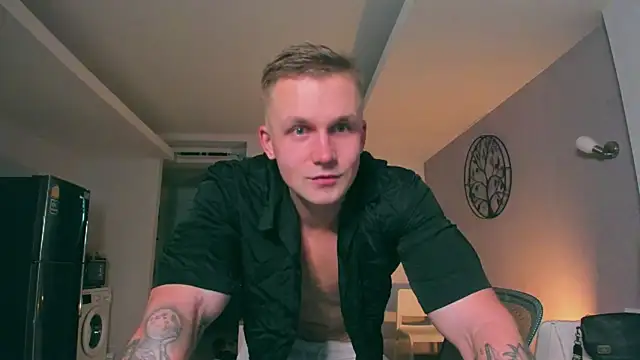 Snapshot of Samuel_Andrew chatting on September 27, 3:22 am Samuel Andrew online show from September 27, 3:22 am