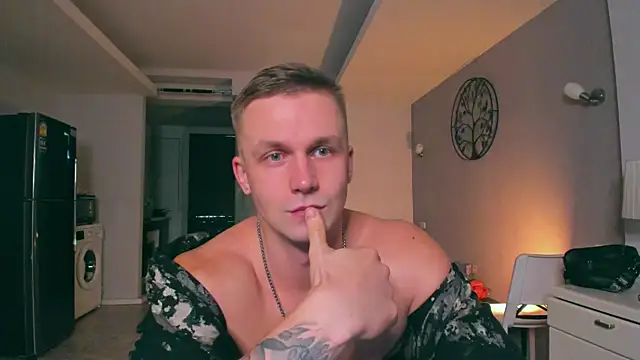 Snapshot of Samuel_Andrew chatting on September 30, 4:39 am Samuel Andrew online show from September 30, 4:39 am