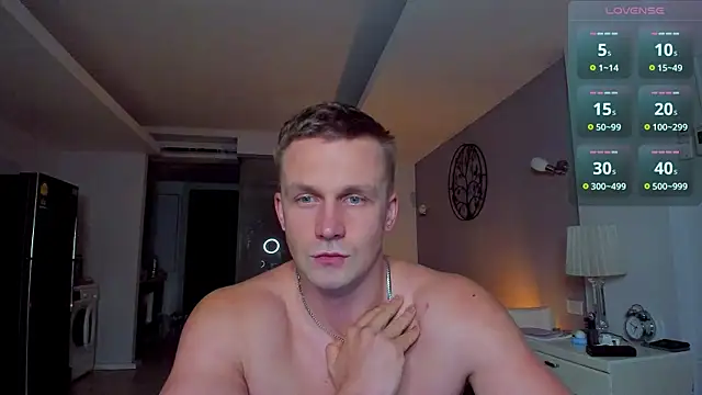 Samuel Andrew online show from June 2, 12:07 pm