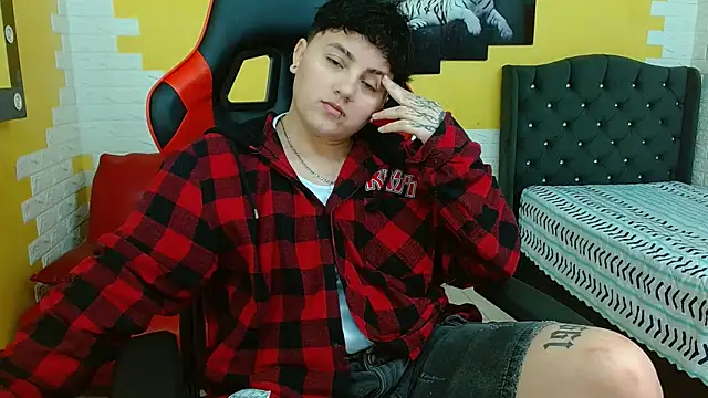 isabeautyx19 online show from November 8, 2:12 am