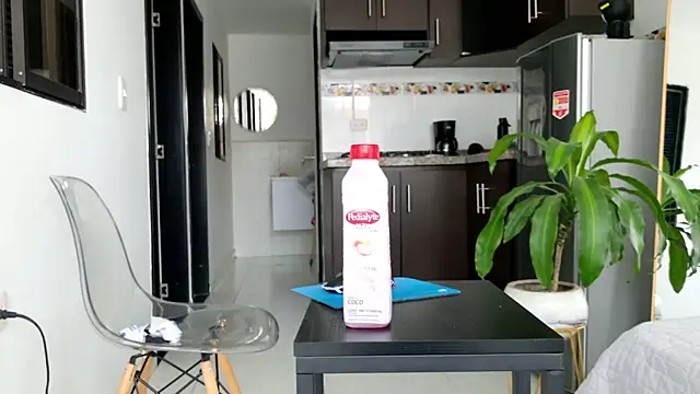 grey   27 online show from February 22, 5:24 pm