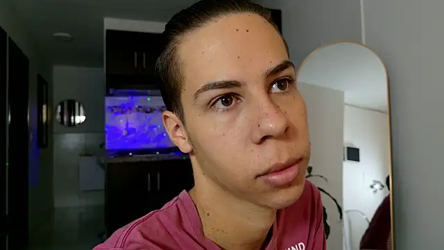 grey   27 online show from March 4, 11:19 am