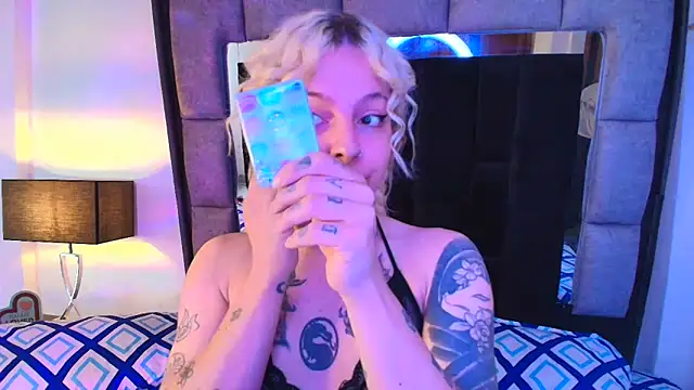 Bonnie vega online show from February 16, 7:49 pm