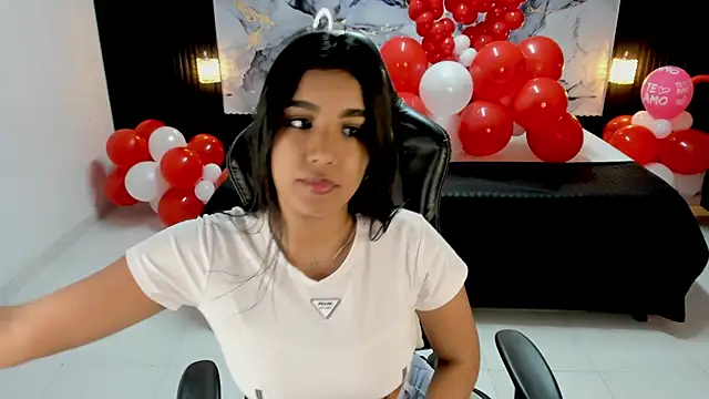 Ivy 16 online show from February 12, 12:01 pm