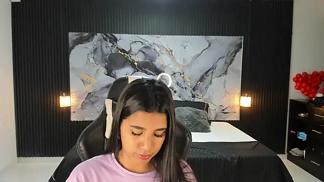 Ivy 16 online show from February 25, 12:03 pm