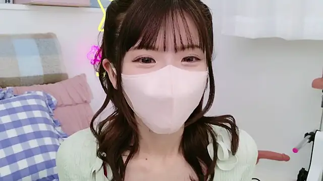 -minami- online show from March 18, 12:14 pm