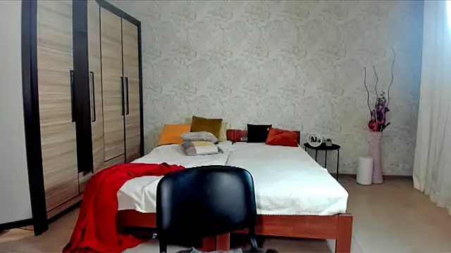 JulisSweet online show from January 10, 2:13 pm