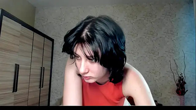 JulisSweet online show from January 17, 1:56 pm