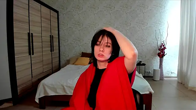 JulisSweet online show from January 18, 10:39 am