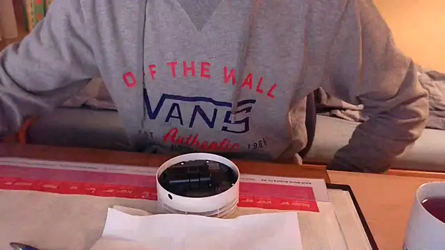 Snapshot of SissyStefanie chatting on December 15, 4:37 pm SissyStefanie online show from December 15, 4:37 pm