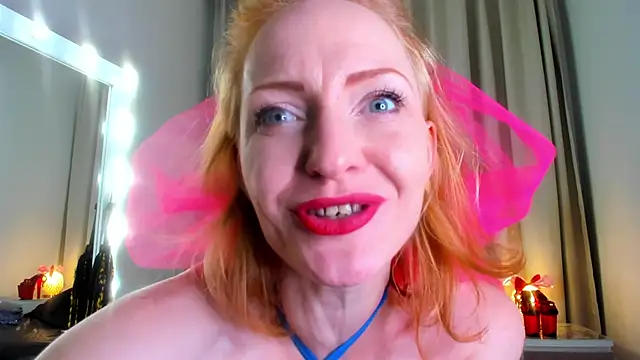 SquirtyAlisa online show from October 5, 10:40 pm