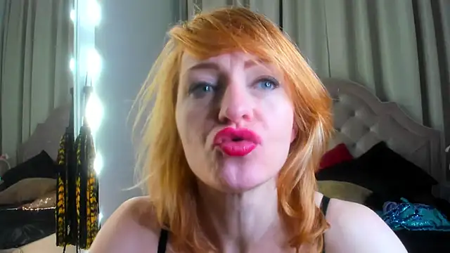 SquirtyAlisa online show from October 9, 3:10 pm