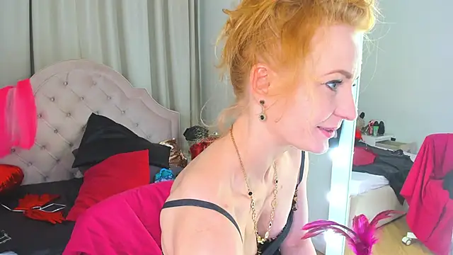 SquirtyAlisa online show from April 6, 9:38 pm