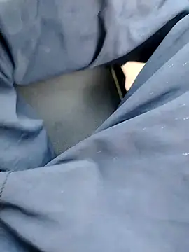 Elhhip online show from April 28, 10:15 pm