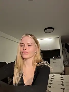 Vladamais online show from April 18, 7:58 pm