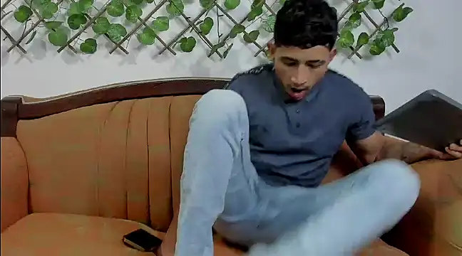 nicky vances online show from December 11, 7:36 pm