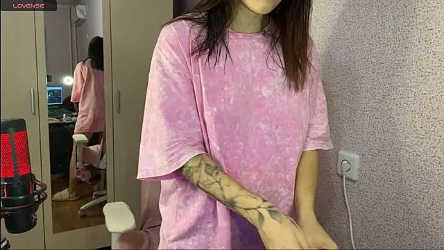 Snapshot of Katrin__kiss chatting on January 21, 5:41 pm Katrin  kiss online show from January 21, 5:41 pm