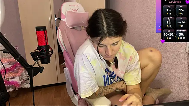 Snapshot of Katrin__kiss chatting on January 26, 4:30 pm Katrin  kiss online show from January 26, 4:30 pm