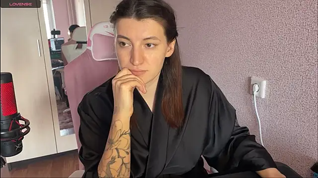 Snapshot of Katrin__kiss chatting on February 14, 12:47 pm Katrin  kiss online show from February 14, 12:47 pm