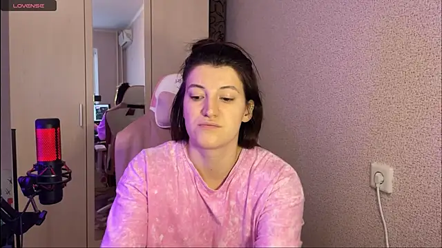 Snapshot of Katrin__kiss chatting on February 24, 1:42 pm Katrin  kiss online show from February 24, 1:42 pm