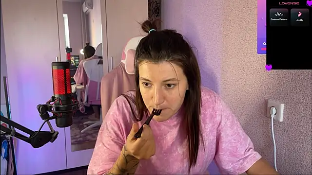 Snapshot of Katrin__kiss chatting on February 27, 2:32 pm Katrin  kiss online show from February 27, 2:32 pm