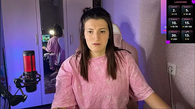 Snapshot of Katrin__kiss chatting on February 27, 5:36 pm Katrin  kiss online show from February 27, 5:36 pm