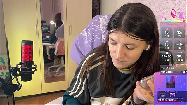 Snapshot of Katrin__kiss chatting on March 17, 9:02 pm Katrin  kiss online show from March 17, 9:02 pm