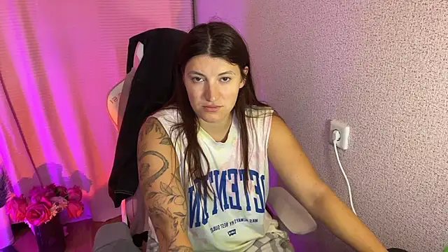 Snapshot of Katrin__kiss chatting on October 19, 12:28 pm Katrin  kiss online show from October 19, 12:28 pm