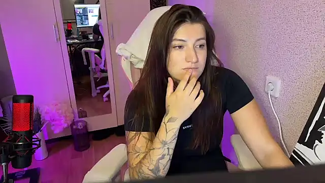 Katrin  kiss online show from November 3, 3:13 pm