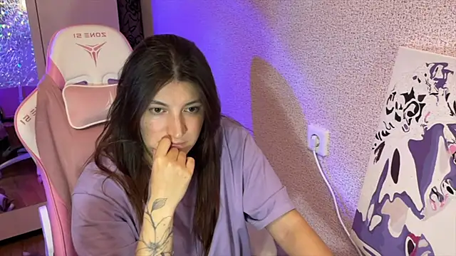 Katrin  kiss online show from April 8, 9:04 pm