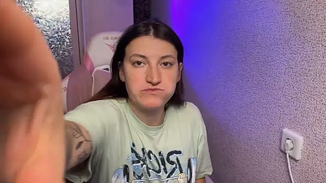 Katrin  kiss online show from April 22, 3:24 pm