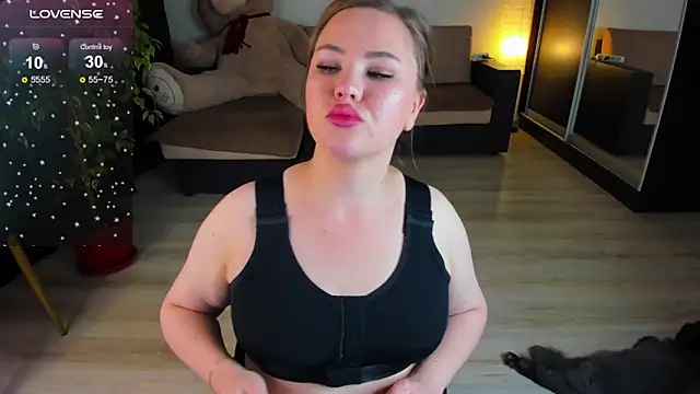 Snapshot of Carolina_bby chatting on September 27, 11:54 pm Carolina bby online show from September 27, 11:54 pm