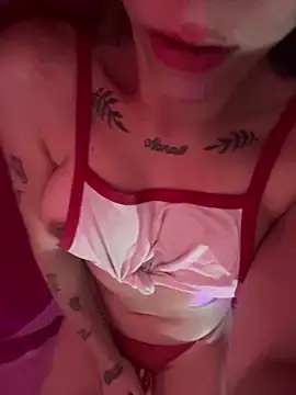 melisabunnny online show from March 15, 2:24 am