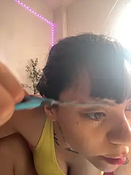 melisabunnny online show from November 12, 12:05 pm