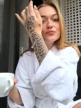 Goldloeckchen159 online show from November 5, 8:14 am